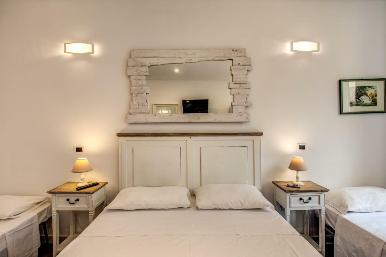 Guesthouse O Affittacamere La Civetta Di Trastevere ローマ エクステリア 写真